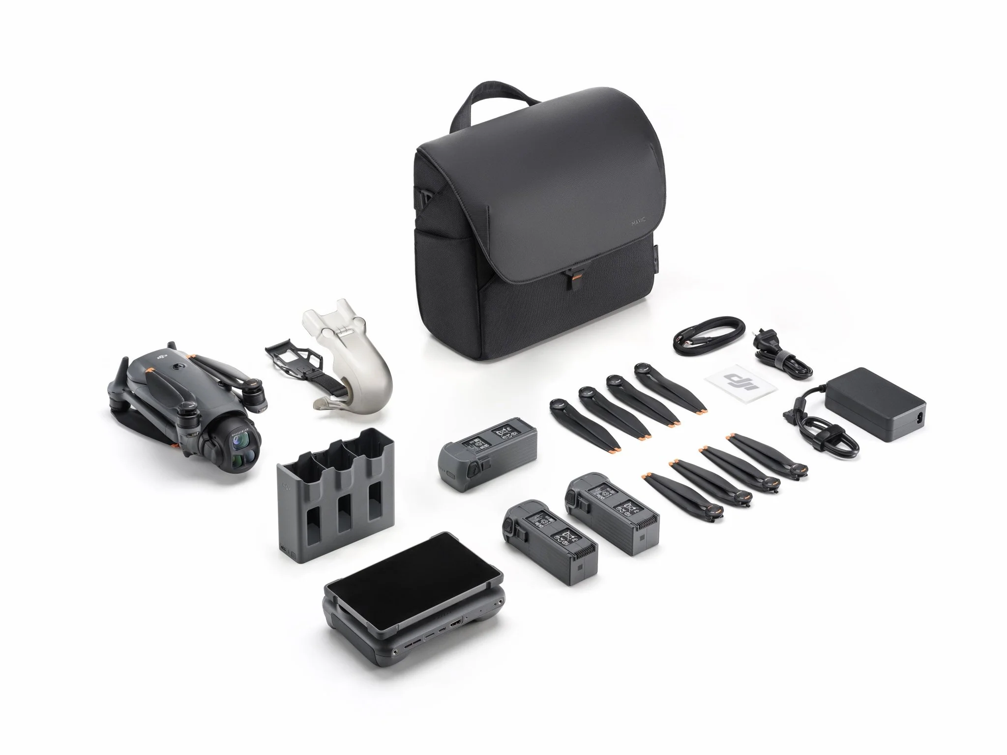 DJI Mavic 4 Pro Creator Everything You Need Kit - Image 8